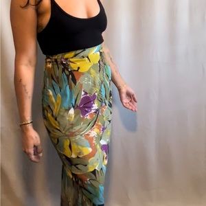 Vintage abstract printed pencil skirt